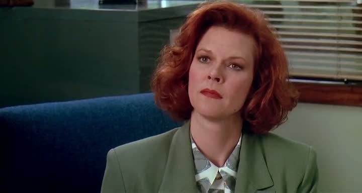 Stop Or My Mom Will Shoot (1992)