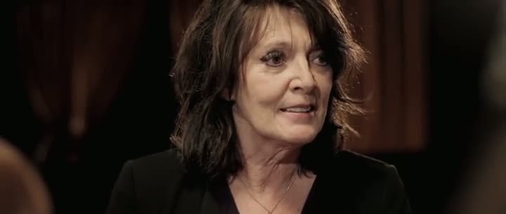 Strippers vs Werewolves (2012)