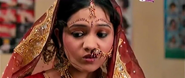 Saare Jahaan Se Mehnga (2013)