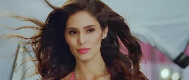 Grand Masti (2013) 3