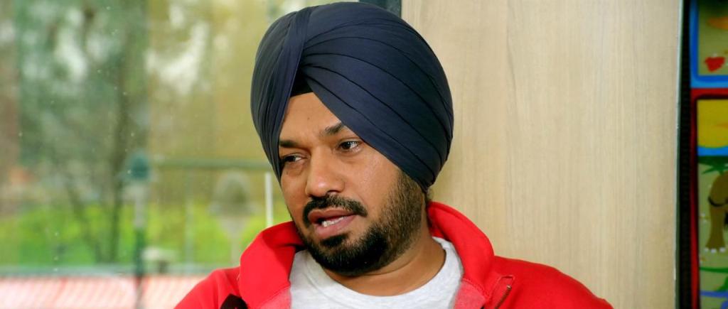 Aa Gaye Munde U.K. De (2014)