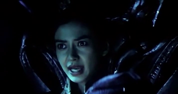 Independence Day Resurgence 2016 Dual Audio HDRIP 650MB-1