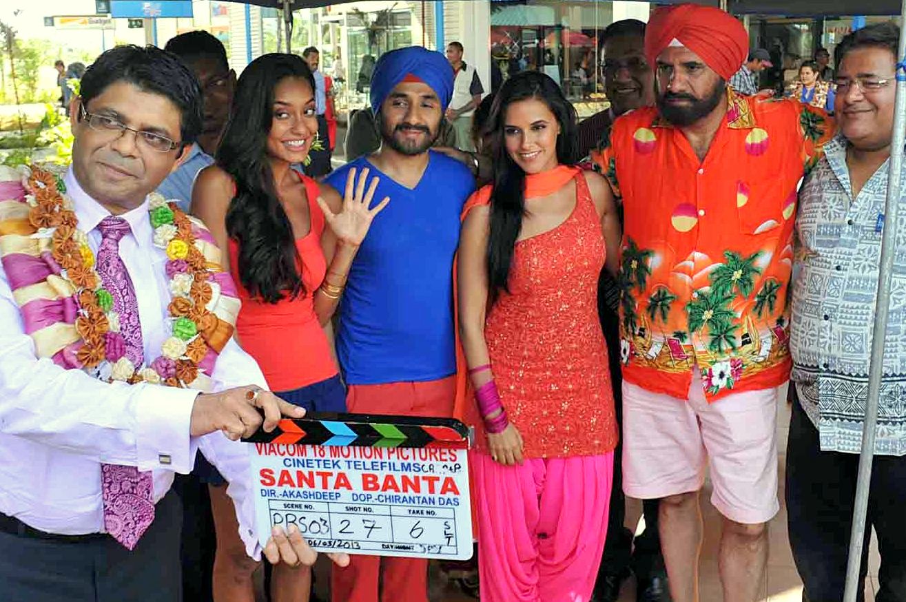 Chief guest Minister for Tourism and Attorney General Aiyaz Sayed-Khaiyum, Lisa Haydon, Veer Dass, Neha Dhupia, Boman Irani and director Akashdeep Sabri during the official launch of the Santa Banta movie at Port Denarau yesterday. Photo: WAISEA NASOKIA